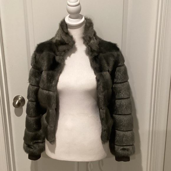 H&M Charcoal Teddy Jacket - Picture 2 of 9